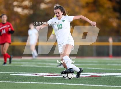 Thumbnail 3 in Lewiston-Porter vs. Palmyra-Macedon (NYSPHSAA Class B Regional Qualifier) photogallery.