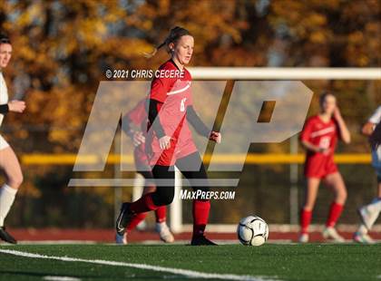 Thumbnail 1 in Lewiston-Porter vs. Palmyra-Macedon (NYSPHSAA Class B Regional Qualifier) photogallery.