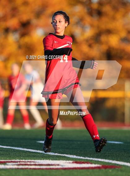 Thumbnail 1 in Lewiston-Porter vs. Palmyra-Macedon (NYSPHSAA Class B Regional Qualifier) photogallery.