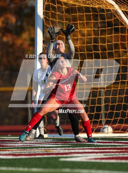 Thumbnail 2 in Lewiston-Porter vs. Palmyra-Macedon (NYSPHSAA Class B Regional Qualifier) photogallery.