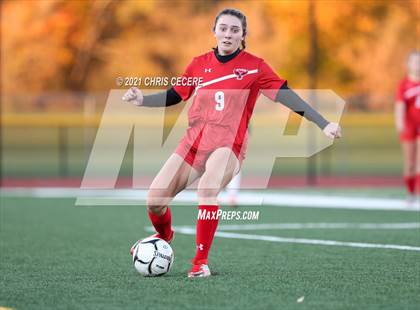 Thumbnail 3 in Lewiston-Porter vs. Palmyra-Macedon (NYSPHSAA Class B Regional Qualifier) photogallery.