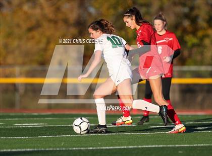 Thumbnail 3 in Lewiston-Porter vs. Palmyra-Macedon (NYSPHSAA Class B Regional Qualifier) photogallery.