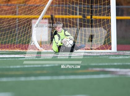 Thumbnail 3 in Lewiston-Porter vs. Palmyra-Macedon (NYSPHSAA Class B Regional Qualifier) photogallery.