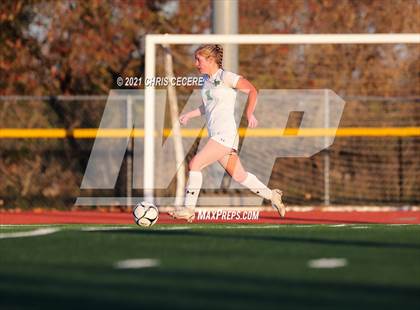 Thumbnail 2 in Lewiston-Porter vs. Palmyra-Macedon (NYSPHSAA Class B Regional Qualifier) photogallery.