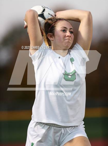 Thumbnail 2 in Lewiston-Porter vs. Palmyra-Macedon (NYSPHSAA Class B Regional Qualifier) photogallery.