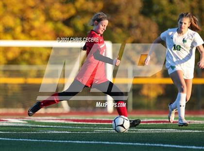 Thumbnail 1 in Lewiston-Porter vs. Palmyra-Macedon (NYSPHSAA Class B Regional Qualifier) photogallery.