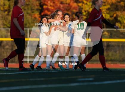 Thumbnail 1 in Lewiston-Porter vs. Palmyra-Macedon (NYSPHSAA Class B Regional Qualifier) photogallery.