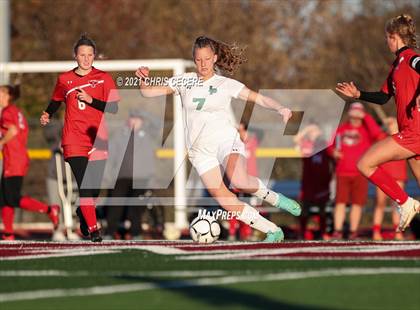 Thumbnail 3 in Lewiston-Porter vs. Palmyra-Macedon (NYSPHSAA Class B Regional Qualifier) photogallery.
