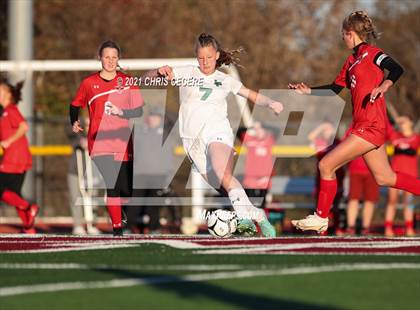 Thumbnail 1 in Lewiston-Porter vs. Palmyra-Macedon (NYSPHSAA Class B Regional Qualifier) photogallery.