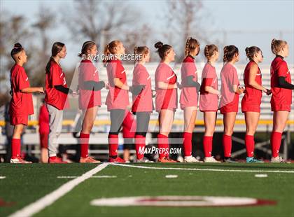 Thumbnail 3 in Lewiston-Porter vs. Palmyra-Macedon (NYSPHSAA Class B Regional Qualifier) photogallery.