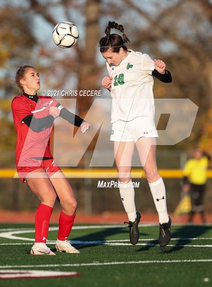Thumbnail 3 in Lewiston-Porter vs. Palmyra-Macedon (NYSPHSAA Class B Regional Qualifier) photogallery.
