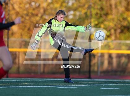 Thumbnail 3 in Lewiston-Porter vs. Palmyra-Macedon (NYSPHSAA Class B Regional Qualifier) photogallery.