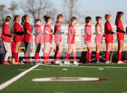 Thumbnail 1 in Lewiston-Porter vs. Palmyra-Macedon (NYSPHSAA Class B Regional Qualifier) photogallery.