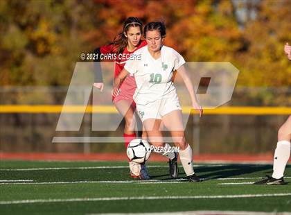 Thumbnail 2 in Lewiston-Porter vs. Palmyra-Macedon (NYSPHSAA Class B Regional Qualifier) photogallery.