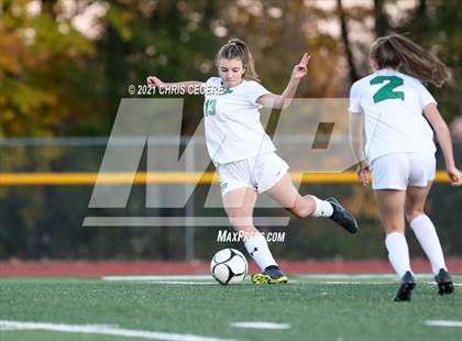 Thumbnail 2 in Lewiston-Porter vs. Palmyra-Macedon (NYSPHSAA Class B Regional Qualifier) photogallery.
