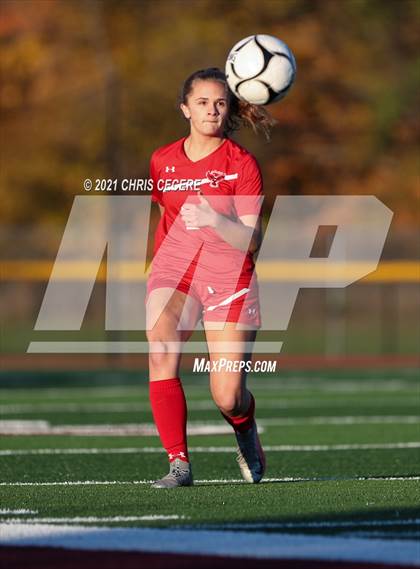Thumbnail 1 in Lewiston-Porter vs. Palmyra-Macedon (NYSPHSAA Class B Regional Qualifier) photogallery.