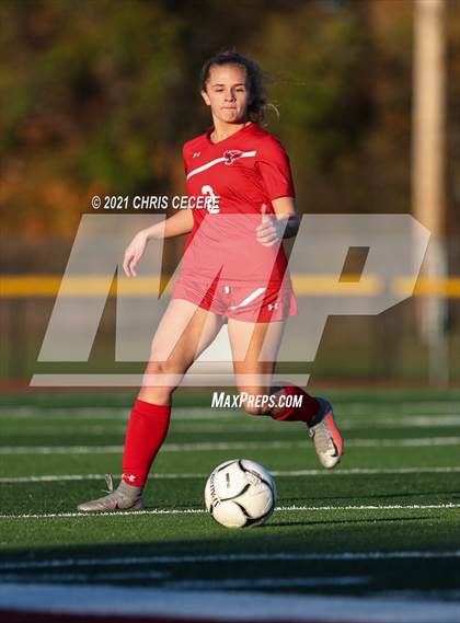 Thumbnail 1 in Lewiston-Porter vs. Palmyra-Macedon (NYSPHSAA Class B Regional Qualifier) photogallery.