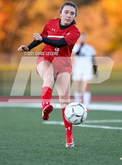 Thumbnail 1 in Lewiston-Porter vs. Palmyra-Macedon (NYSPHSAA Class B Regional Qualifier) photogallery.