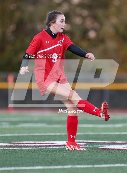 Thumbnail 3 in Lewiston-Porter vs. Palmyra-Macedon (NYSPHSAA Class B Regional Qualifier) photogallery.