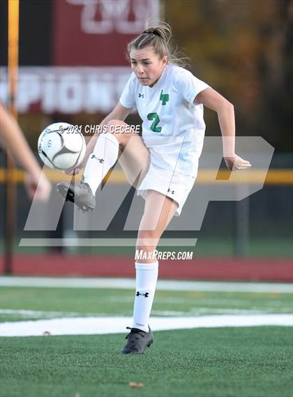 Thumbnail 2 in Lewiston-Porter vs. Palmyra-Macedon (NYSPHSAA Class B Regional Qualifier) photogallery.