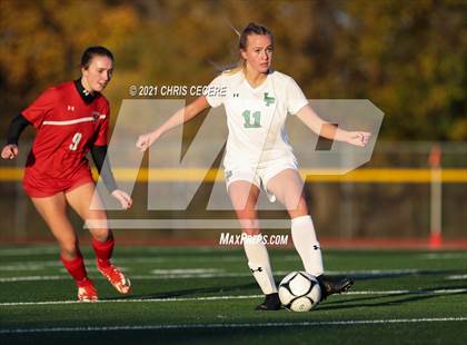 Thumbnail 3 in Lewiston-Porter vs. Palmyra-Macedon (NYSPHSAA Class B Regional Qualifier) photogallery.