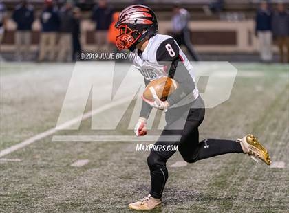 Thumbnail 3 in Terre Haute South Vigo vs Cathedral (IHSAA 5A Round 2 Playoff) photogallery.