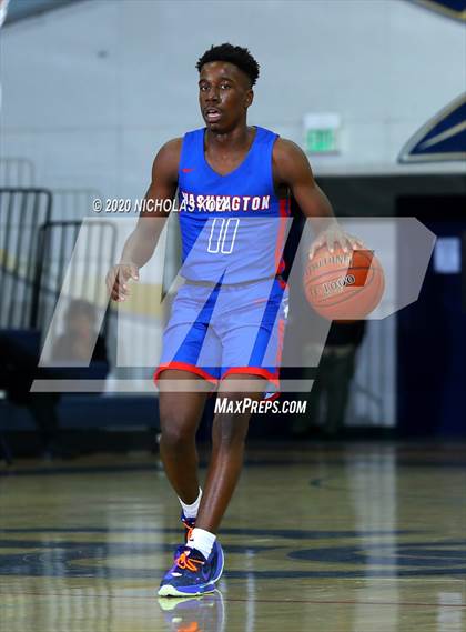 Thumbnail 1 in Washington Prep vs. Capistrano Valley (Bosco Dream Showcase) photogallery.