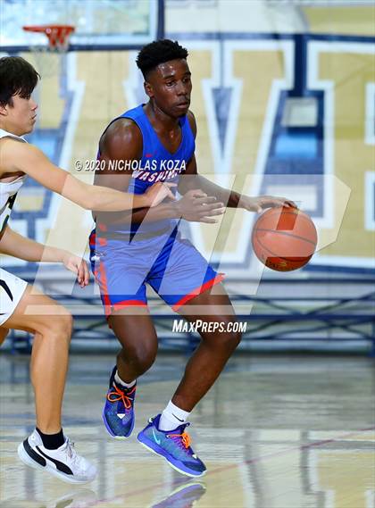 Thumbnail 3 in Washington Prep vs. Capistrano Valley (Bosco Dream Showcase) photogallery.