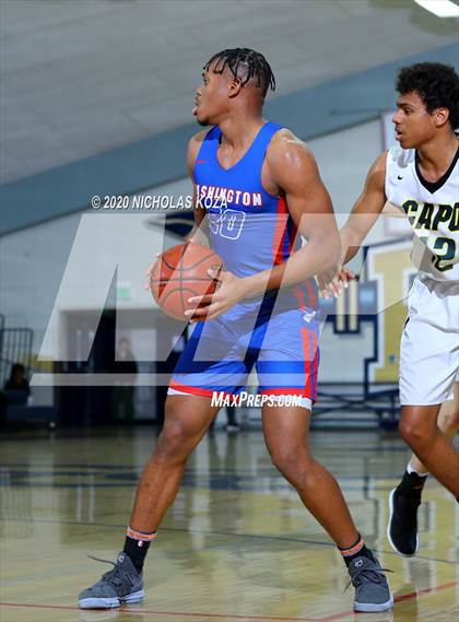 Thumbnail 3 in Washington Prep vs. Capistrano Valley (Bosco Dream Showcase) photogallery.