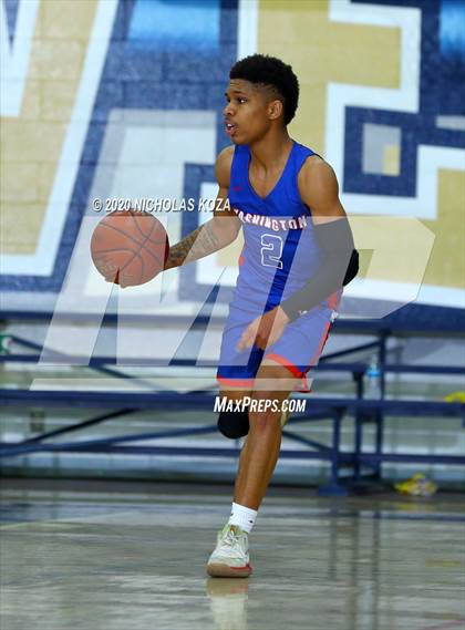 Thumbnail 3 in Washington Prep vs. Capistrano Valley (Bosco Dream Showcase) photogallery.