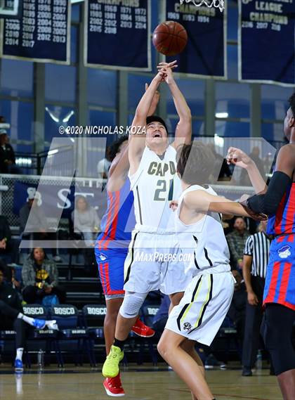 Thumbnail 3 in Washington Prep vs. Capistrano Valley (Bosco Dream Showcase) photogallery.