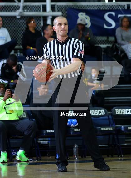 Thumbnail 2 in Washington Prep vs. Capistrano Valley (Bosco Dream Showcase) photogallery.