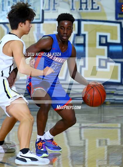Thumbnail 2 in Washington Prep vs. Capistrano Valley (Bosco Dream Showcase) photogallery.