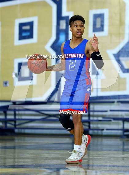 Thumbnail 3 in Washington Prep vs. Capistrano Valley (Bosco Dream Showcase) photogallery.