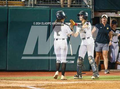 Thumbnail 2 in Liberty vs. Canton (UIL 4A Softball Semifinal) photogallery.
