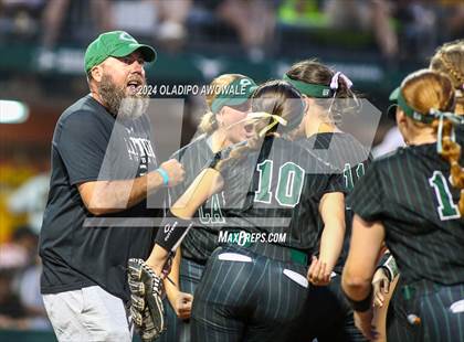 Thumbnail 2 in Liberty vs. Canton (UIL 4A Softball Semifinal) photogallery.