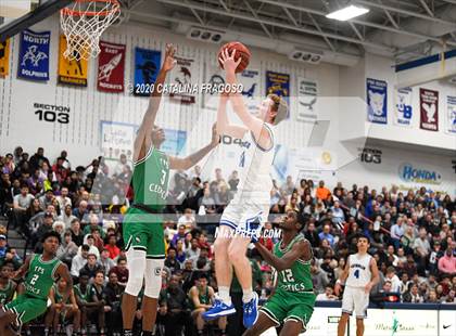Thumbnail 2 in Patrick School vs Wildwood Catholic (Metro Classic) photogallery.