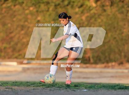 Thumbnail 2 in Wilson vs Eagle Rock photogallery.