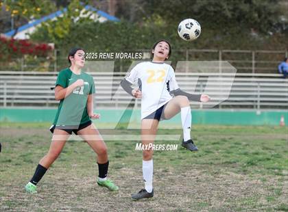 Thumbnail 2 in Wilson vs Eagle Rock photogallery.
