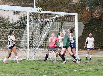 Thumbnail 2 in Wilson vs Eagle Rock photogallery.