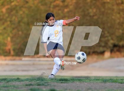 Thumbnail 3 in Wilson vs Eagle Rock photogallery.