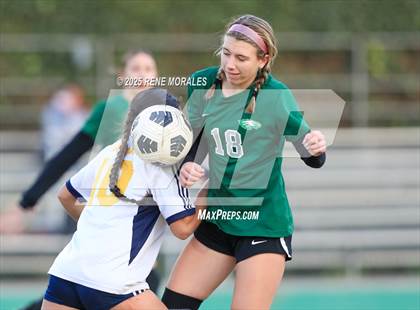 Thumbnail 2 in Wilson vs Eagle Rock photogallery.