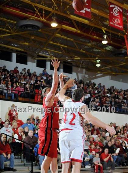Thumbnail 2 in Corbin vs South Laurel (50th District Championship) photogallery.