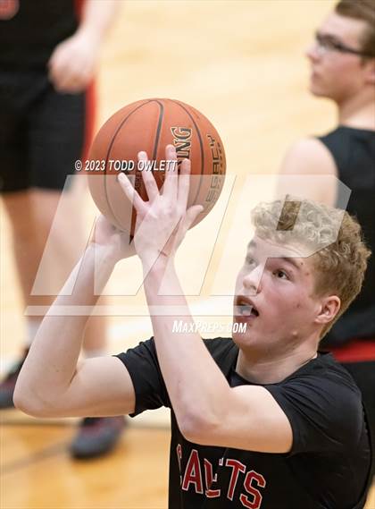 Thumbnail 2 in Hilton vs McQuaid Jesuit (NYSPHSAA AA Sectional Round 1) photogallery.