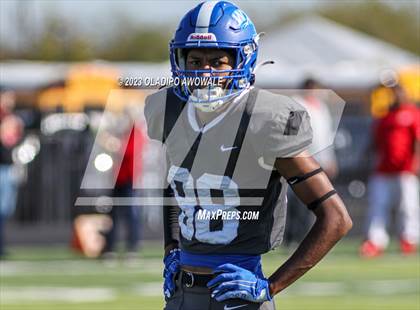 Thumbnail 1 in Whitney vs. Winnsboro (UIL Football 3A Division I Region II Regional Playoff) photogallery.