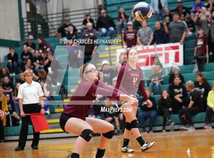 Thumbnail 1 in McMullen County vs. Fayetteville (UIL 1A Regional Semifinal) photogallery.