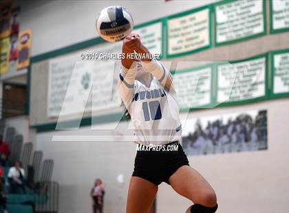 Thumbnail 1 in McMullen County vs. Fayetteville (UIL 1A Regional Semifinal) photogallery.