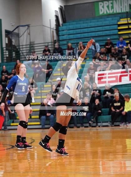 Thumbnail 2 in McMullen County vs. Fayetteville (UIL 1A Regional Semifinal) photogallery.