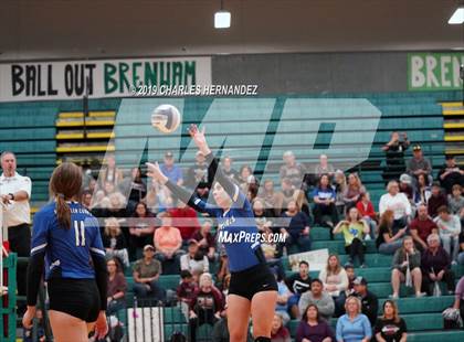 Thumbnail 1 in McMullen County vs. Fayetteville (UIL 1A Regional Semifinal) photogallery.