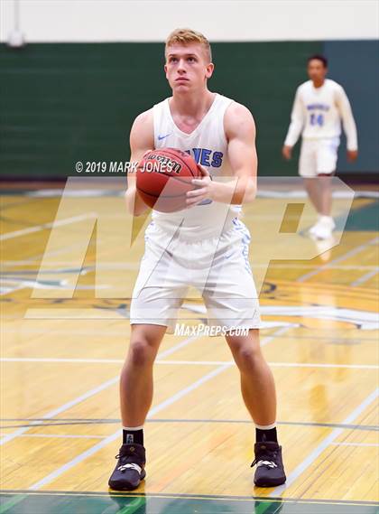 Thumbnail 2 in Estrella Foothills vs. Peoria (Sunnyslope Hoopsgiving Basketball Tournament) photogallery.